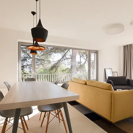 Apartament Forgotten Garden *